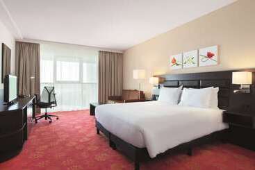 هتل Hilton Garden Inn Leiden