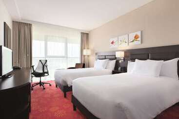هتل Hilton Garden Inn Leiden