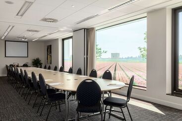 هتل Hilton Garden Inn Leiden