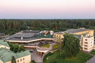هتل Holiday Club Saimaan Rauha