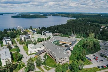 هتل Holiday Club Saimaan Rauha