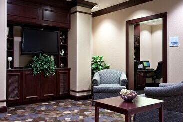 هتل Holiday Inn Express & Suites Chicago West O Hare Arpt Area , An Ihg