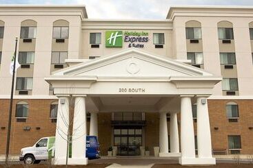 هتل Holiday Inn Express & Suites Chicago West O Hare Arpt Area , An Ihg