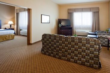 Holiday Inn Express Hotel & Suites Mankato East, An Ihg