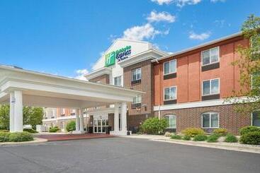 Holiday Inn Express Hotel & Suites Portland, An Ihg