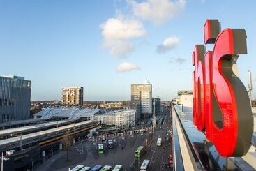 هتل Ibis Leiden Centre