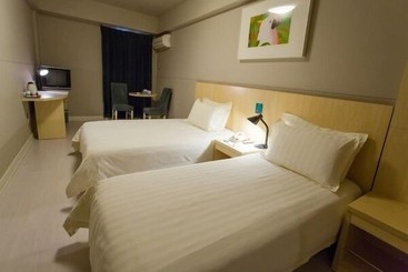 هتل Jinjiang Inn Shanghai Lujiazui
