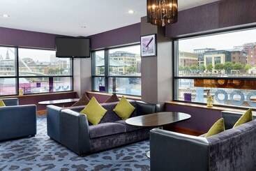 هتل Leonardo Newcastle Quayside