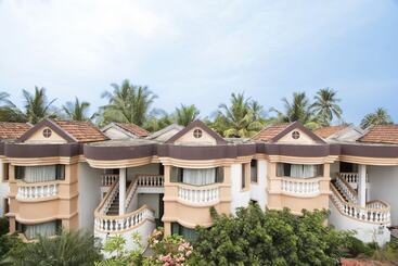 هتل The Orchid Passaros Goa