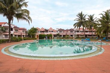 هتل The Orchid Passaros Goa