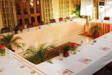 هتل The Orchid Passaros Goa