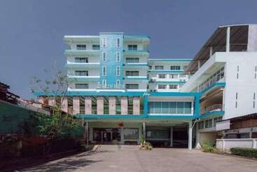 هتل Morakot Twin Chumphon