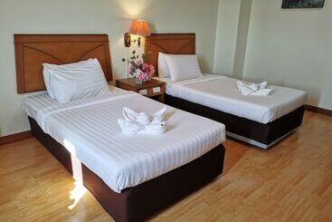 هتل Morakot Twin Chumphon