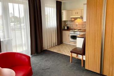 هتل Poleczki Residence Apartments