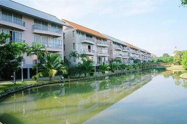 هتل The Leela Resort & Spa Pattaya