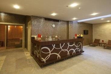 Safir Hotel