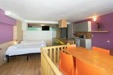 Apartaments Turistics Natural Suites Manzano 3000