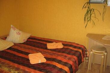 هاستل Central Park Rooms