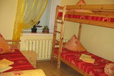 هاستل Central Park Rooms