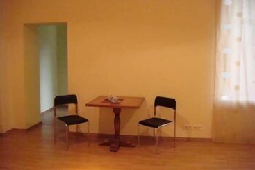 Cheap & Good Apartments