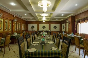 Emarald Hotels