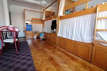 Hostel Valentin