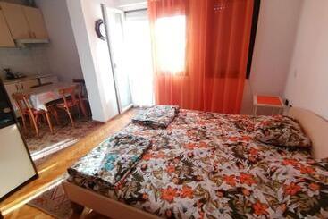 Hostel Valentin