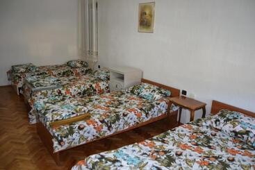 Hostel Valentin