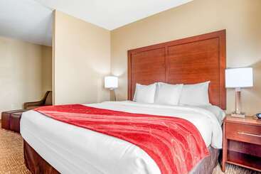 Hotel Comfort Suites