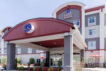 هتل Comfort Suites Williamsburg Historic Area