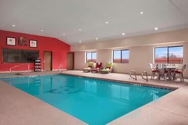 هتل Country Inn & Suites By Radisson, Lubbock, Tx