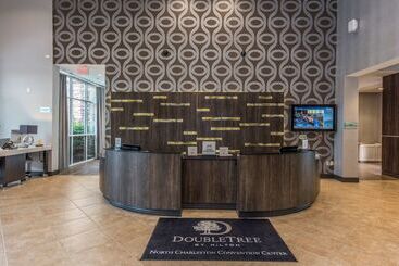 هتل Doubletree By Hilton North Charleston   Convention Center