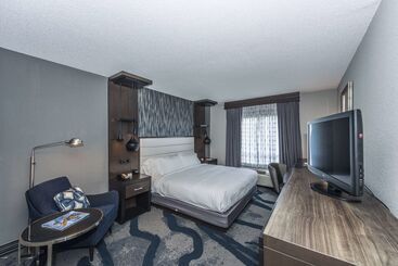هتل Doubletree By Hilton North Charleston   Convention Center