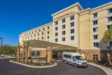 هتل Doubletree By Hilton North Charleston   Convention Center