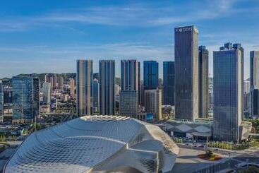 هتل Hilton Dalian