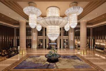 هتل Hilton Dalian