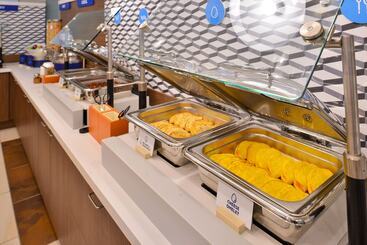 Holiday Inn Express Hotel & Suites Charleston   North, An Ihg