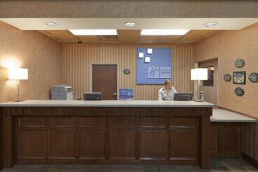 Holiday Inn Express Hotel & Suites Deadwood Gold Dust Casino By Ihg