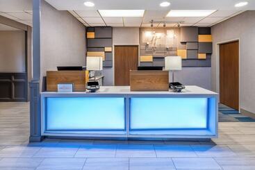 Holiday Inn Express Hotel & Suites Deadwood Gold Dust Casino By Ihg