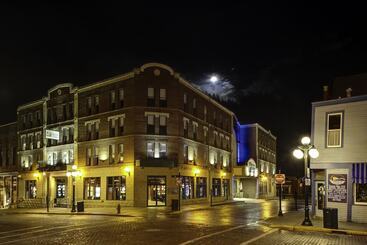 Holiday Inn Express Hotel & Suites Deadwood Gold Dust Casino By Ihg