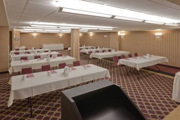 Holiday Inn Express Hotel & Suites Deadwood Gold Dust Casino By Ihg
