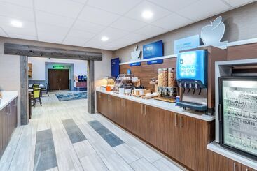 Holiday Inn Express Hotel & Suites Deadwood Gold Dust Casino By Ihg