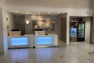 Holiday Inn Express Hotel & Suites Franklin Oil City By Ihg