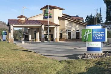 هتل Americinn By Wyndham Hill City Mt Rushmore