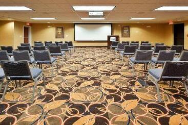 هتل Holiday Inn Express And Suites Great Falls, An Ihg
