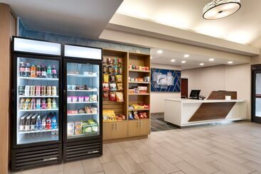 هتل Holiday Inn Express And Suites Helena, An Ihg