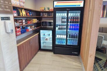 هتل Holiday Inn Express Maspeth, An Ihg