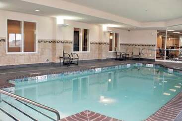 هتل Holiday Inn Express Tulsa South Bixby, An Ihg