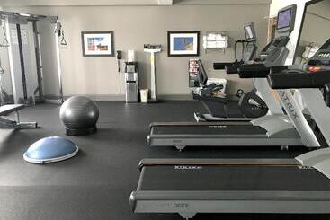 هتل Holiday Inn Longview   North, An Ihg