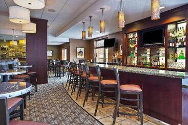 酒店 Holiday Inn & Suites Green Bay Stadium, An Ihg